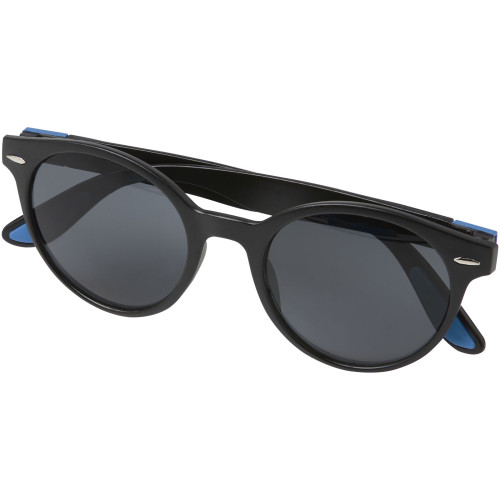 Steven round on-trend sunglasses